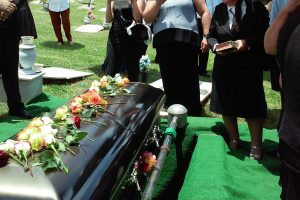 Como montar uma funerária